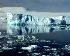Massive Antarctic Icebergs Heading To New Zealand