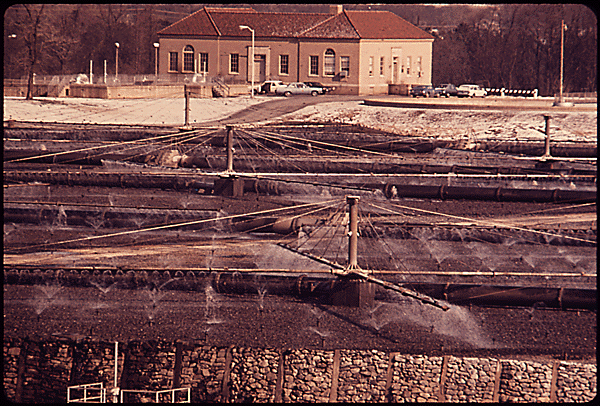 Click to enlarge. Clean Water Act, sewage treatment, pollution, rivers, Baltimore, Back River Sewage Treatment Plant, Project Documerica, EPA, Environmental Protection Agency