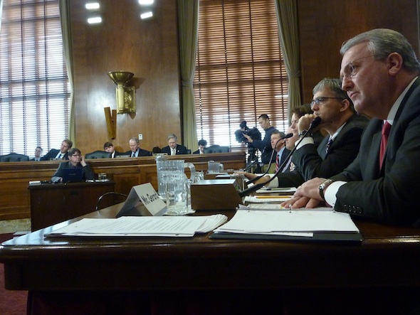 Senate_Natural_Gas_2_590