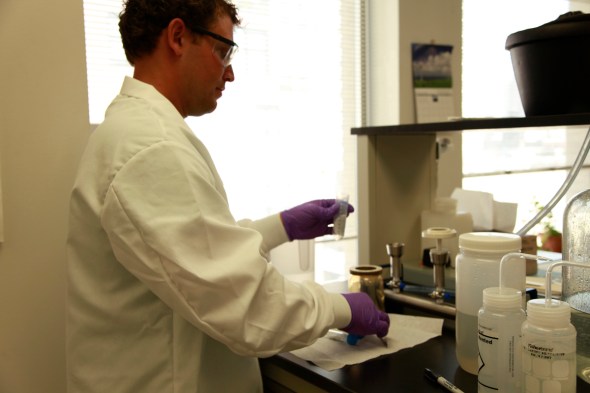 Asian carp eDNA researcher