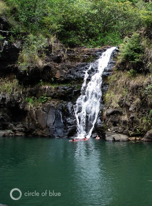 Waimea Falls Oahu north shore Hawaii fresh water ko'olau mountains