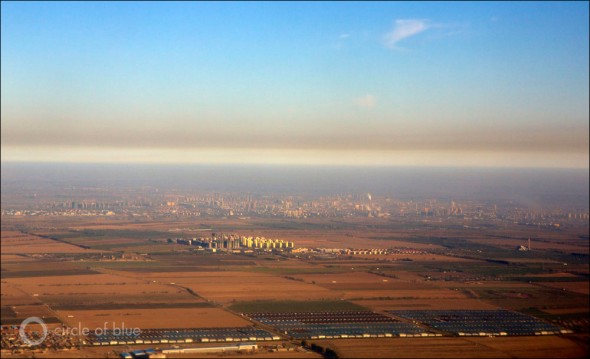 China Urumqi city air quality rating smog pollution desert northwest coal water energy Circle of Blue Wilson Center China Environment Forum J. Carl Ganter