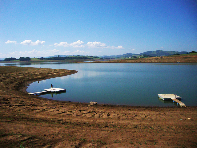 Sao Paulo Cantareira reservoir water shortage drought Brazil