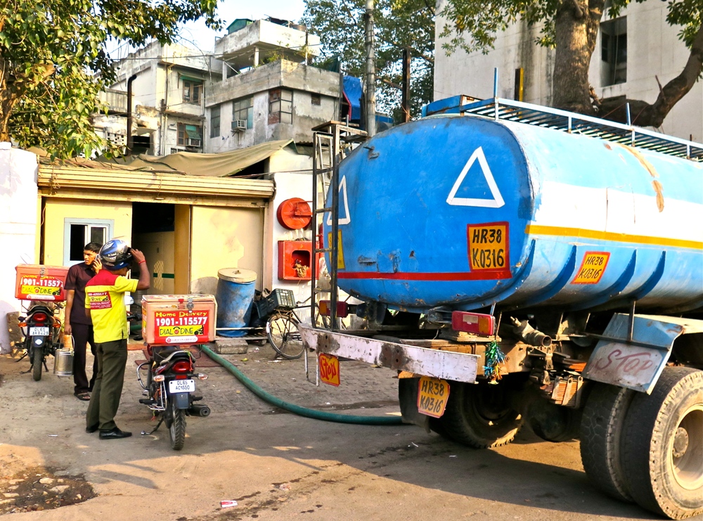 India New Delhi water truck drinking water supply