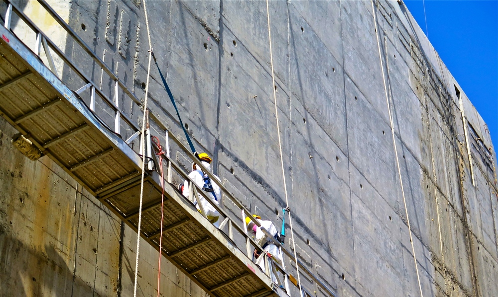 Panama Canal expansion construction worker locking chamber infrastructure shipping global trade Keith Schneider Circle of Blue