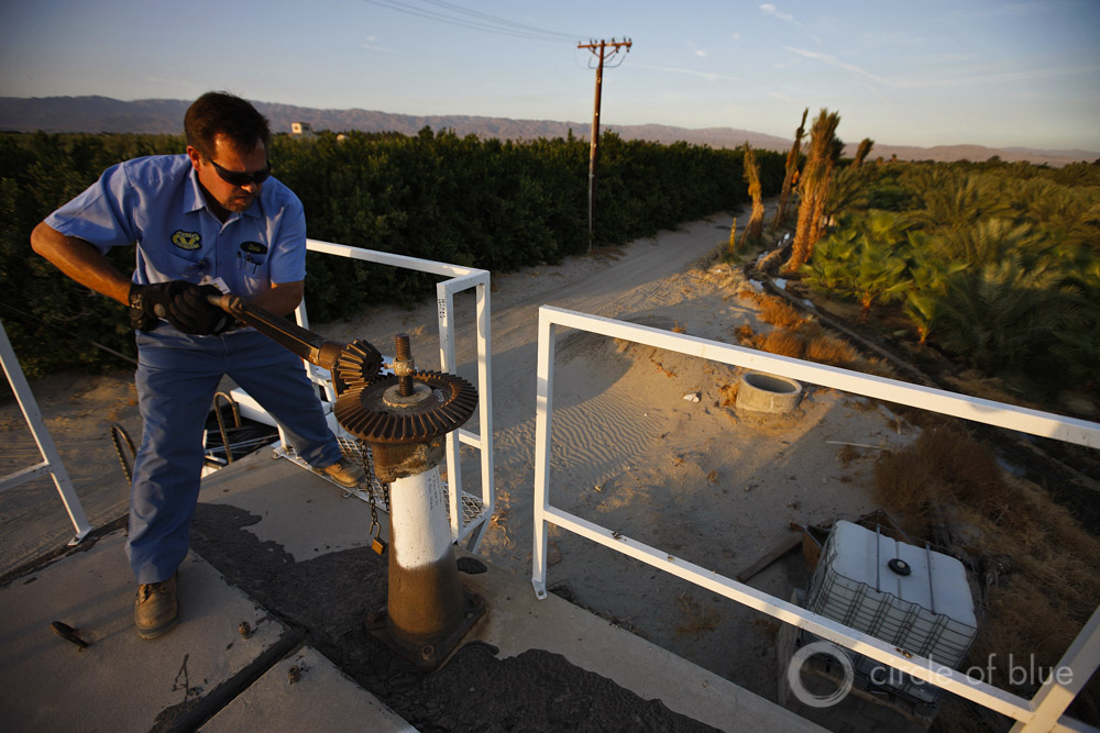 California Coachella Valley groundwater recharge basin aquifer