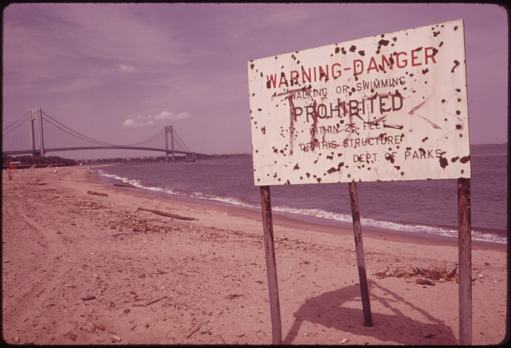 Clean Water Act water pollution United States Staten Island Beach 1973