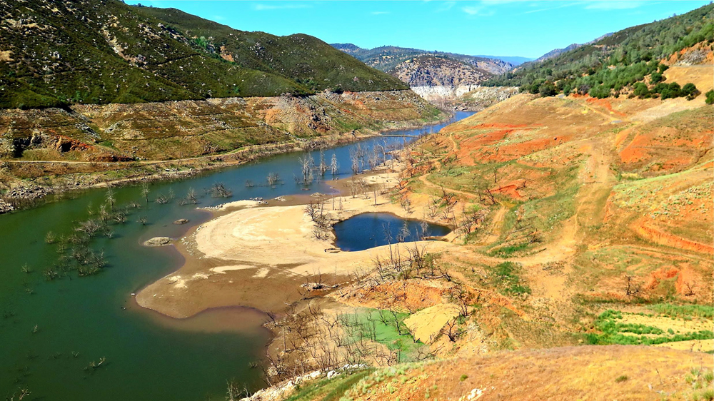 California New Melones reservoir empty centralized water supply system drought