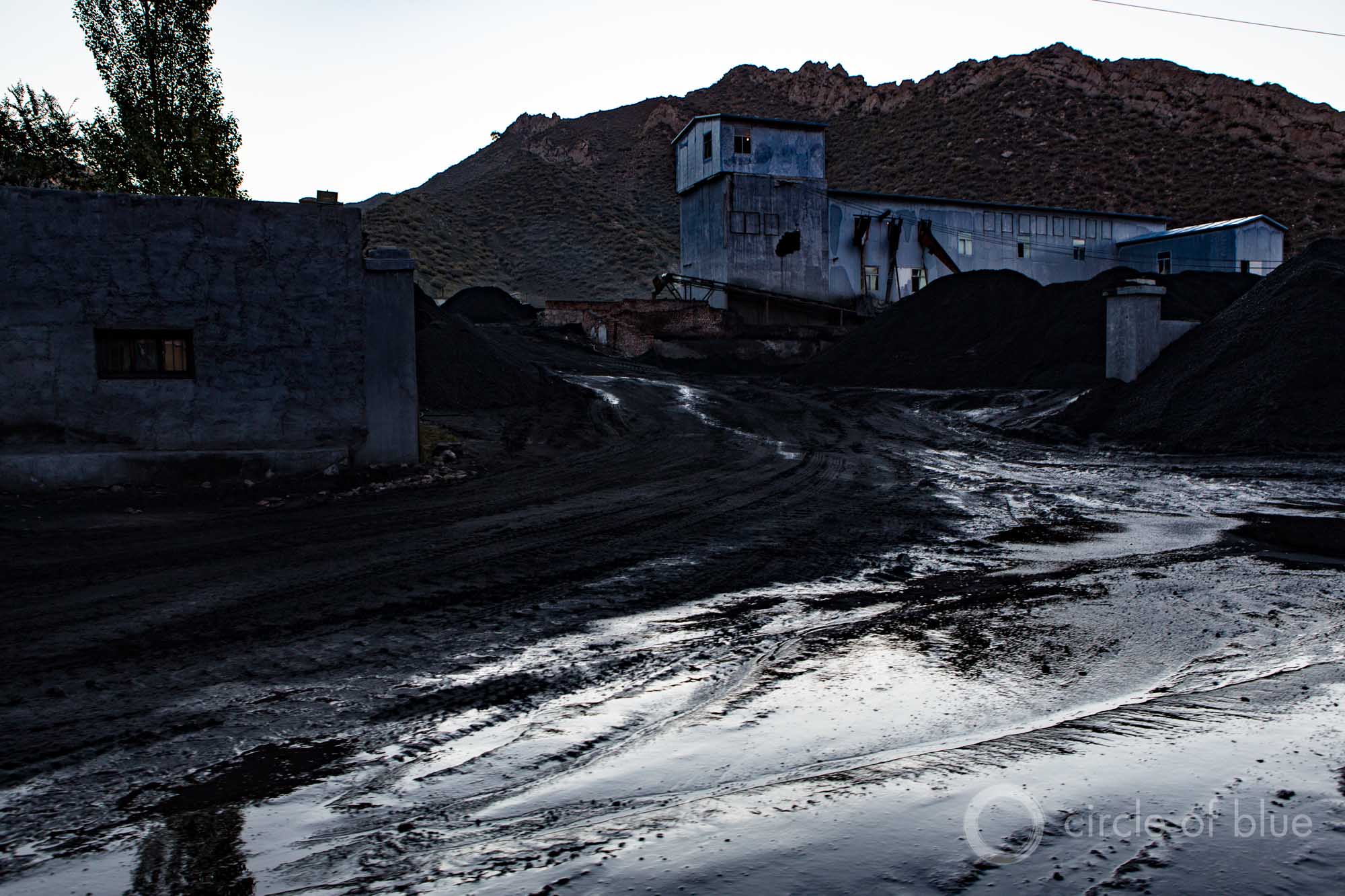China coal carbon emissions pollution coal mine Urumqi