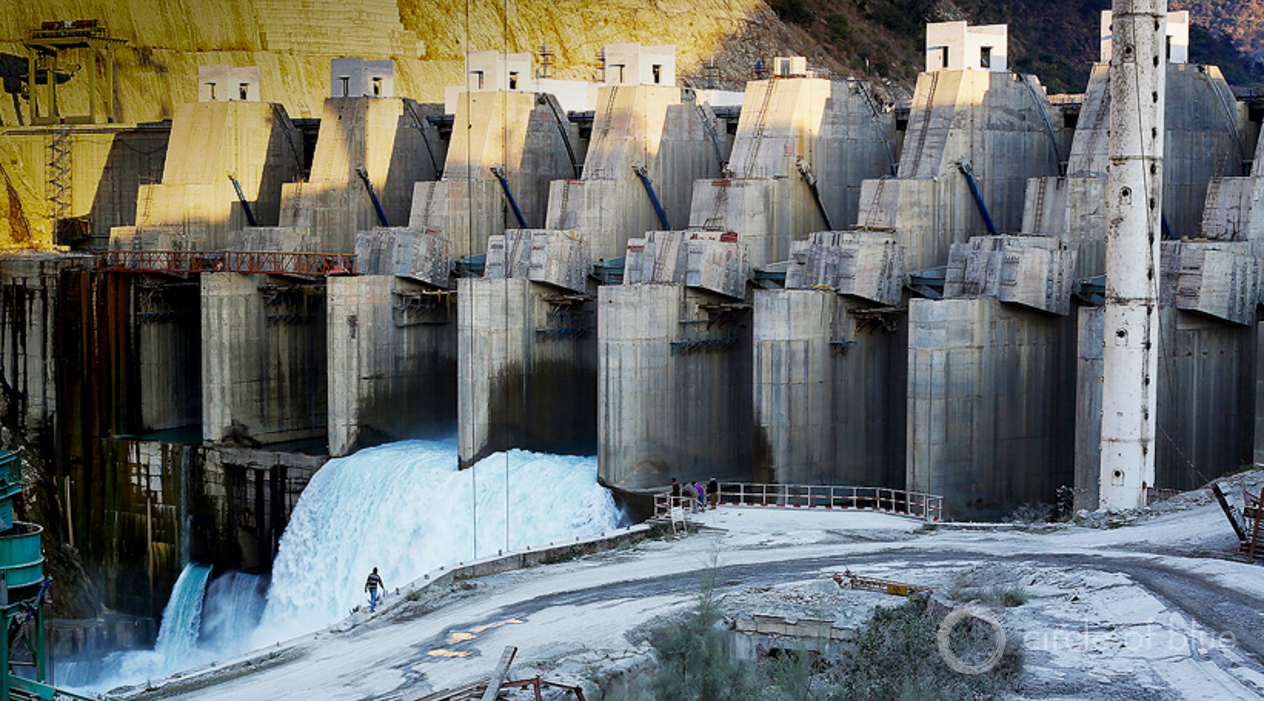 In March 2016 and April 2016, due to severe drought, generation from hydropower projects was 19 percent and 17 percent lower compared to the same months the previous year. Here, a hydropower project in Srinagar, a Himalayan hill city in Uttarakhand. Photo © Durham Malhotra