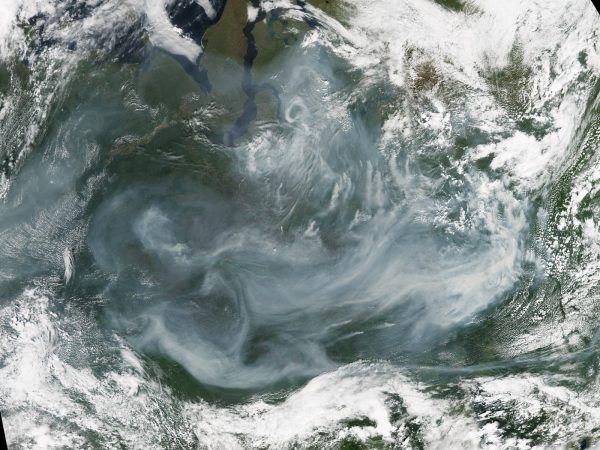 Satellite details from July 19, 2016 showing wildfires and smoke blanketing parts of Siberia. NASA/JPL
